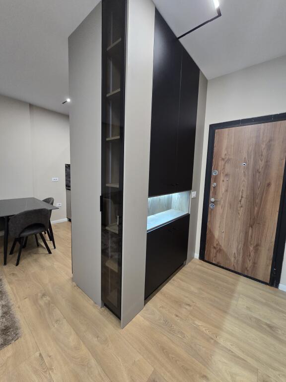 Apartament 1+1 per qira te Bulevardi i Ri