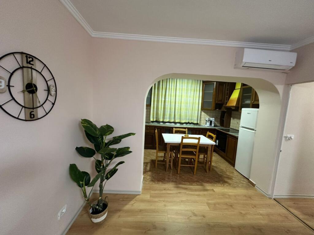2+1, 2nd floor, building without elevator, fush aviacioni 649 euro