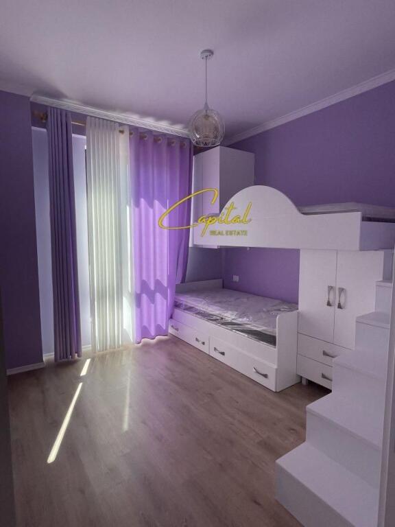 APARTAMENT ME QERA 2+1 MYSLYM SHYRI 1.150 EURO