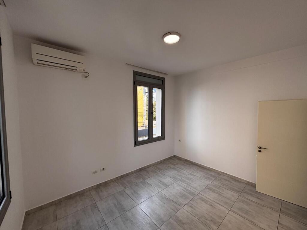 Business premises for rent on Rruga e Dibres!