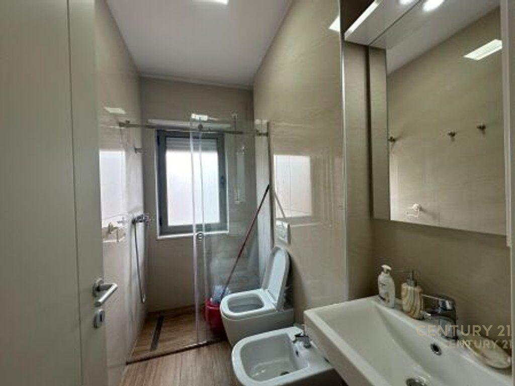 Apartament 1+1 per Qira tek Komplelsi Deliorgji!