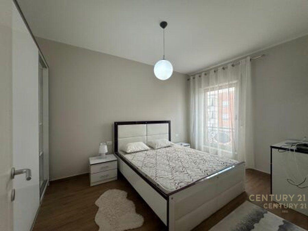 Apartament 1+1 per Qira tek Komplelsi Deliorgji!