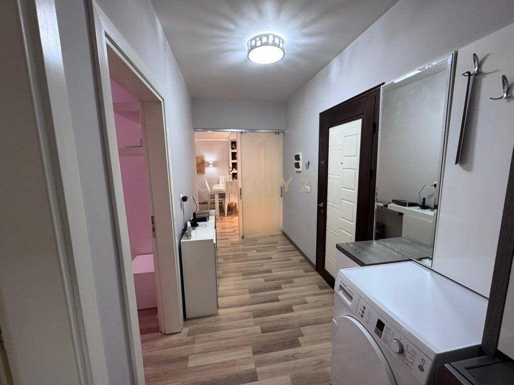 JAPIM ME QIRA APARTAMENT 2+1+BALLKON NE RRUGEN MINE PEZA !!! 1,000 € /Muaj