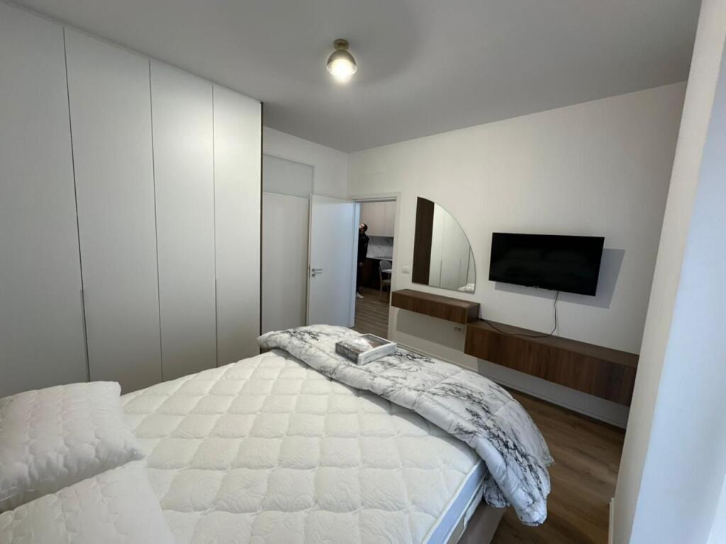 🏢 Appartamento in affitto – Centro di Tirana (Zogu i Zi)