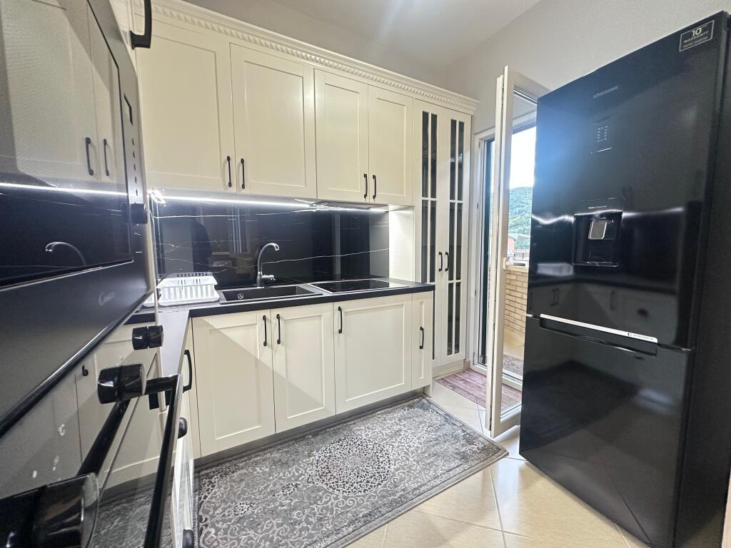🏡Shitet Apartament 2+1 | 📍Veneto, Liqeni i Thatë