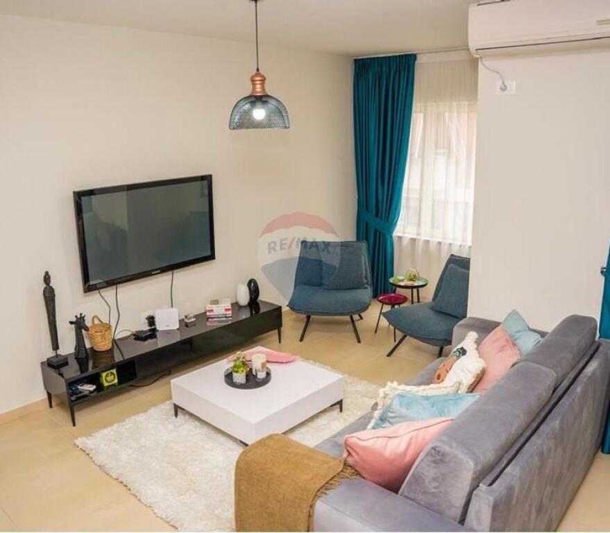 Apartment 1+1+ parking space for rent near the New Bazaar