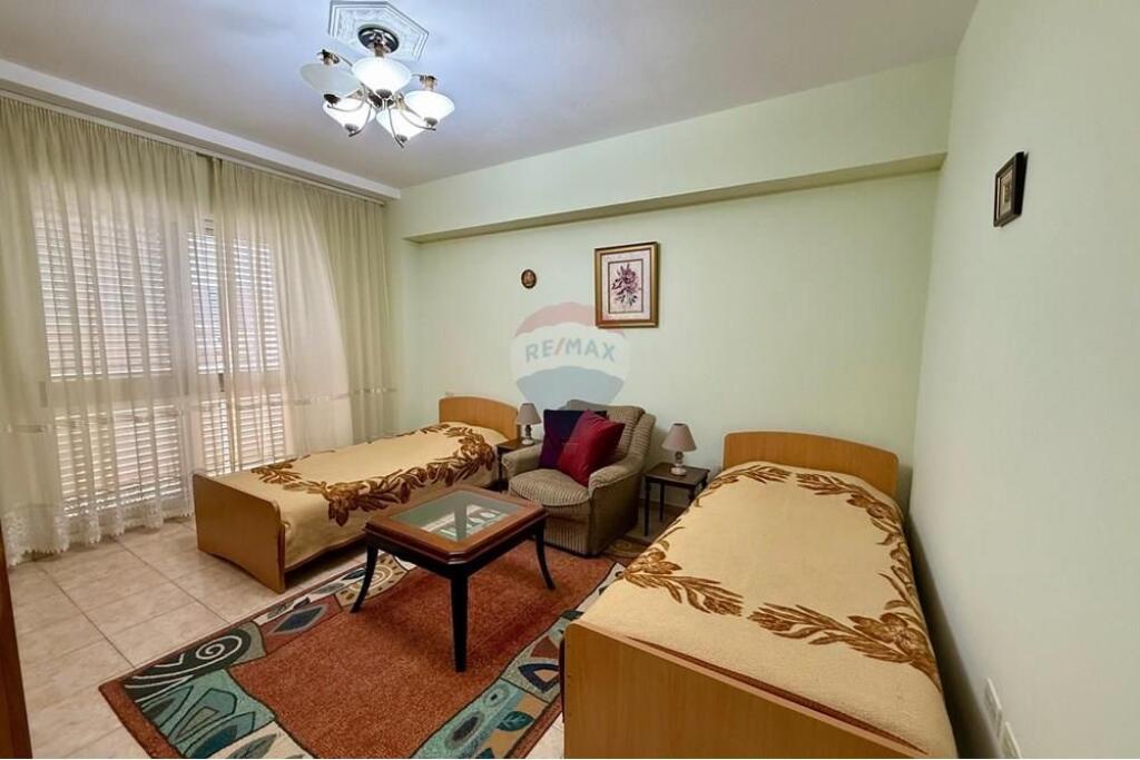 APARTAMENT 2+1 PËR QIRA NE BLLOK !