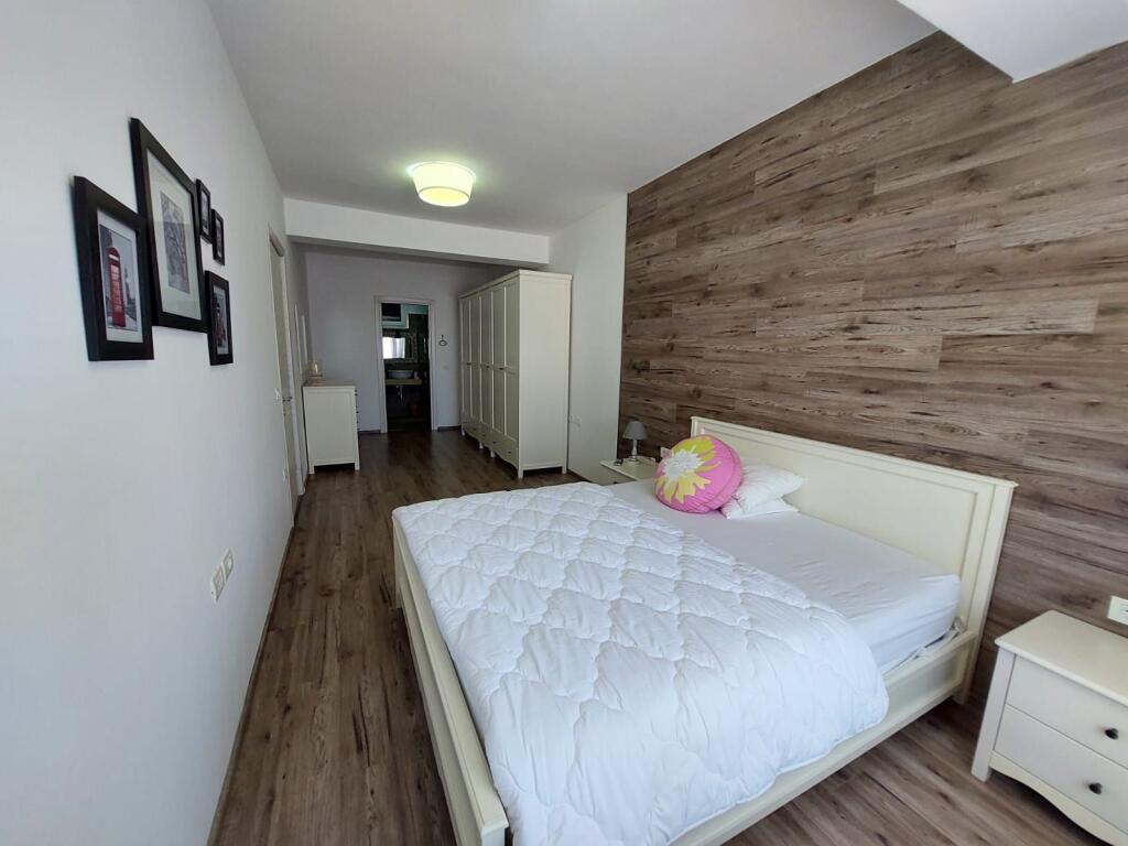 Vendesi Appartamento Moderno 2+1+2 – Kodra e Diellit, Tirana