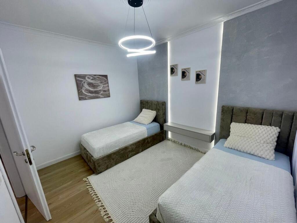 📣 SHITET Apartament 2+1 📍 Astir Tiranë, Pranë “Eja Studio” ✨