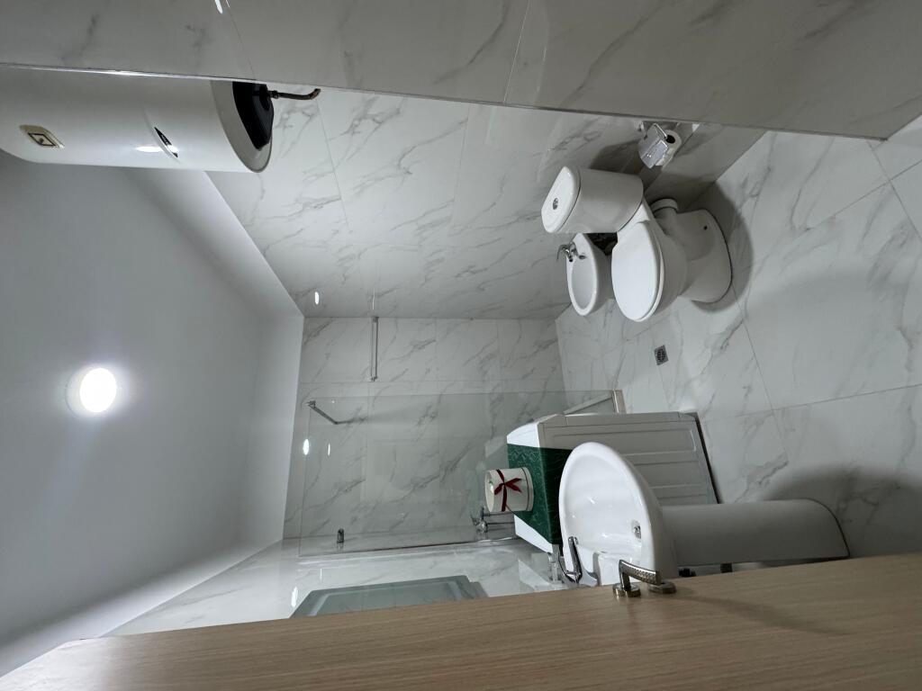 Apartament 1+1 ne astir  tek artisti   Kati 3,pallat I ri me ashensor  E mobiluar  Cmimi 450€