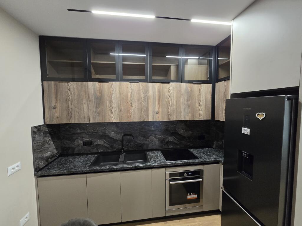 Apartament 1+1 per qira te Bulevardi i Ri