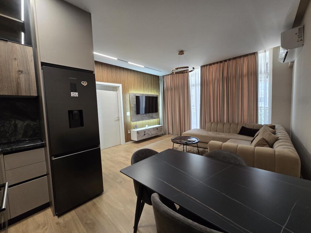 Apartament 1+1 per qira te Bulevardi i Ri