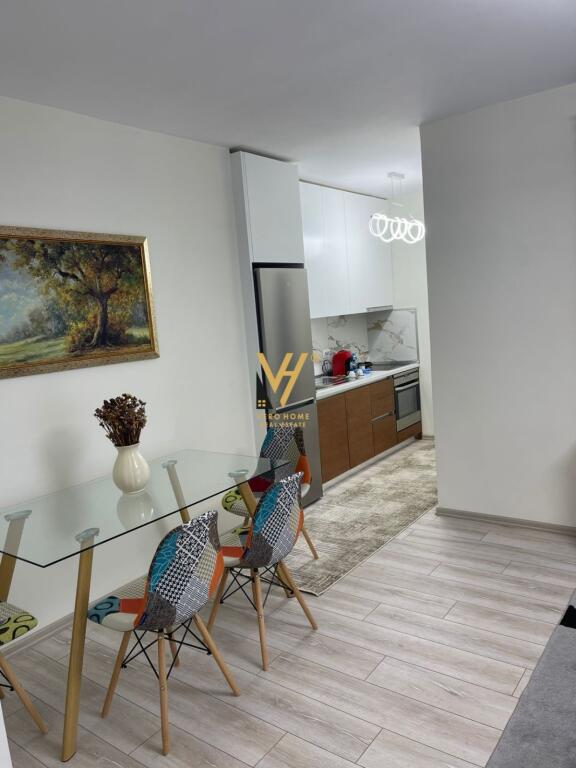 JEPET APARTAMENT 1+1+BLK ME QERA TE RRUGA E KOSOVAREVE 90.000 LEKE
