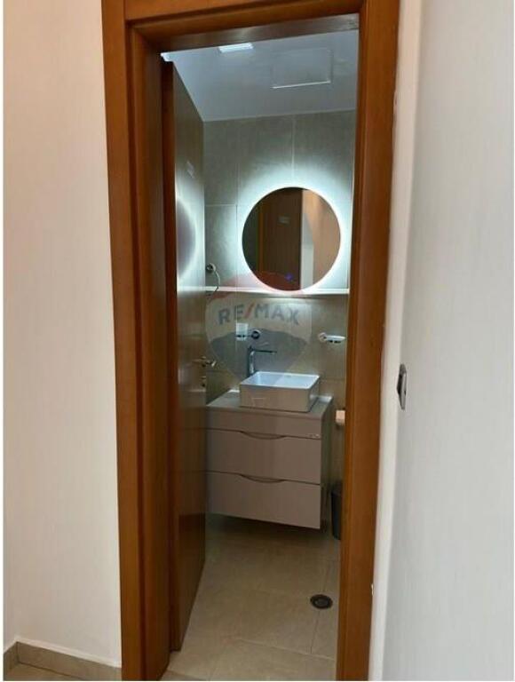 🔑 Office for Rent in Bllok