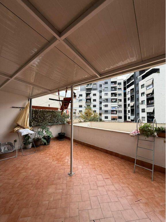 Qera, Apartament 2+1, Unaza e Re, Tiranë.