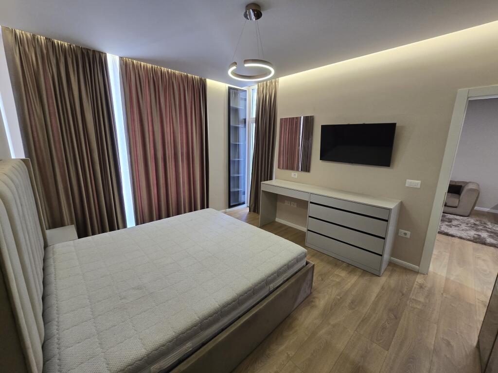Apartament 1+1 per qira te Bulevardi i Ri