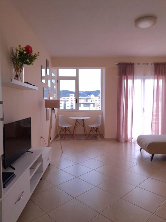 1+1+2 balconies Vlore For Sale/ Sale