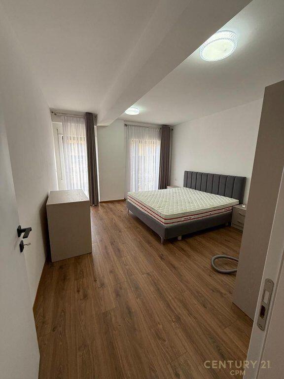 TEK KODRA E DIELLIT 2 JAPIM APARTAMENT 1+1+ POST PARKIMI ME QIRA 700 € /Muaj