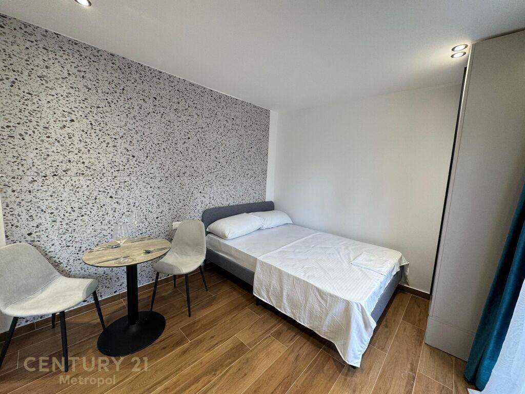 4 studios for sale in the Blloku area