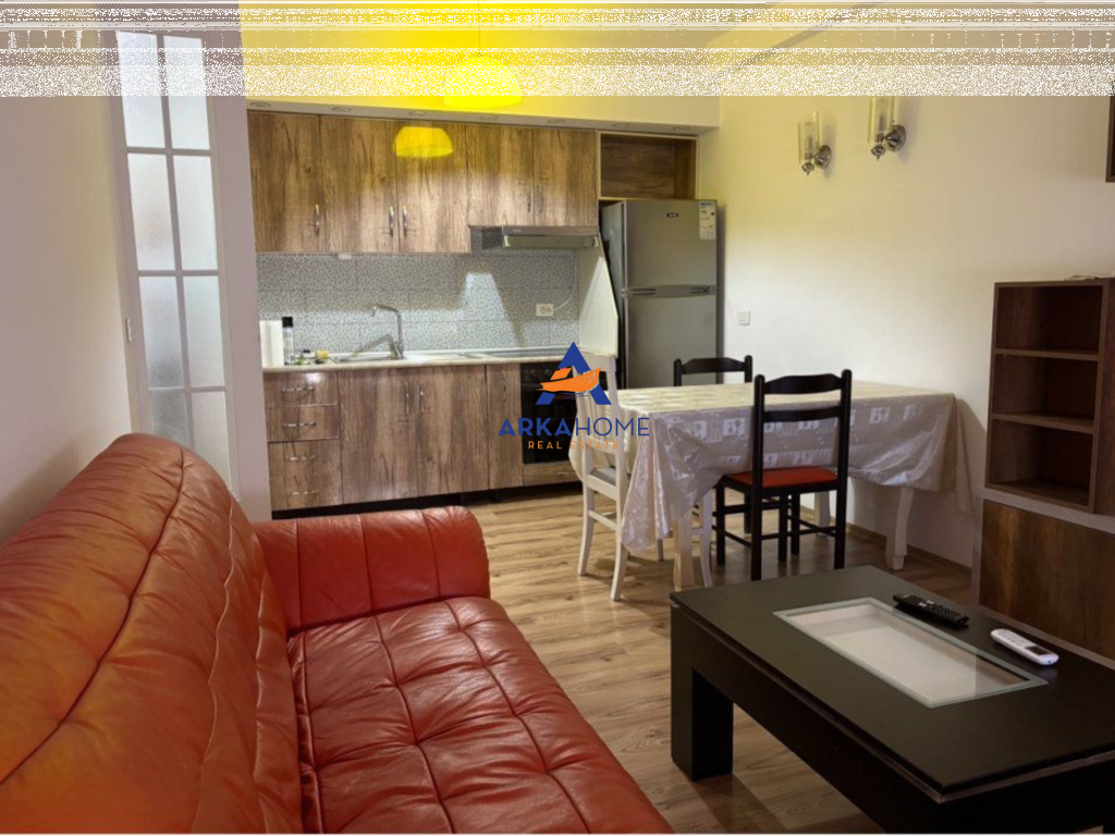 JEPET ME QERA APARTAMENT 1+1+BALLKON "QYTETI STUDENTI" 520 EURO