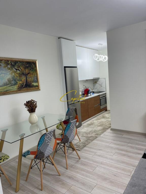 APARTAMENT ME QERA 1+1 RRUGA E KOSOVAREVE 1000 EURO