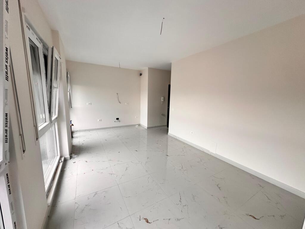 🏢 Jepet me qira apartament 1+1 – Jordan Misja