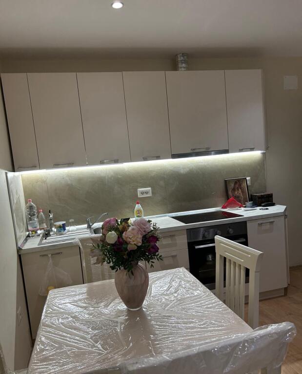 Apartment 2+1 for rent at Bajram Curri Boulevard!
