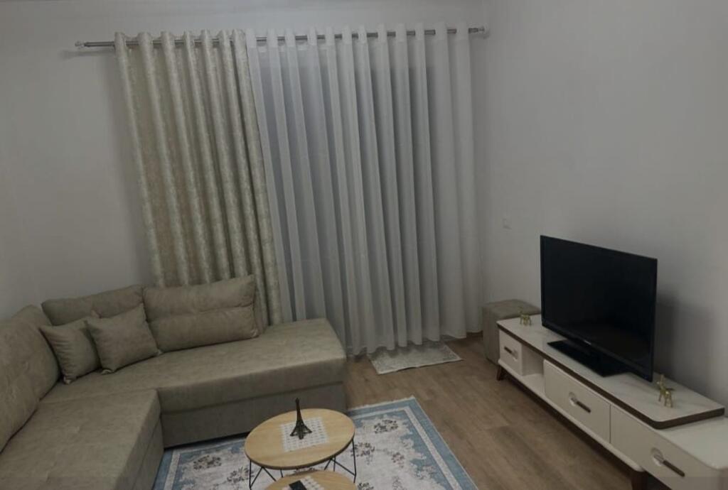 Apartment 2+1 for rent at Univers City