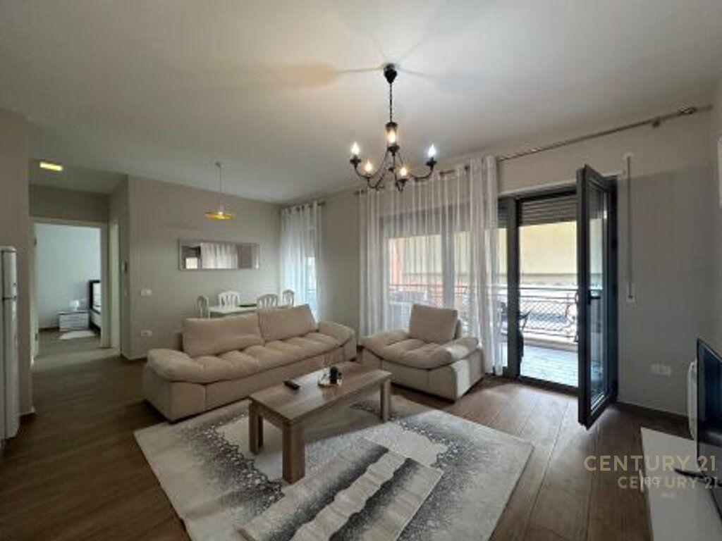 Apartament 1+1 per Qira tek Komplelsi Deliorgji!