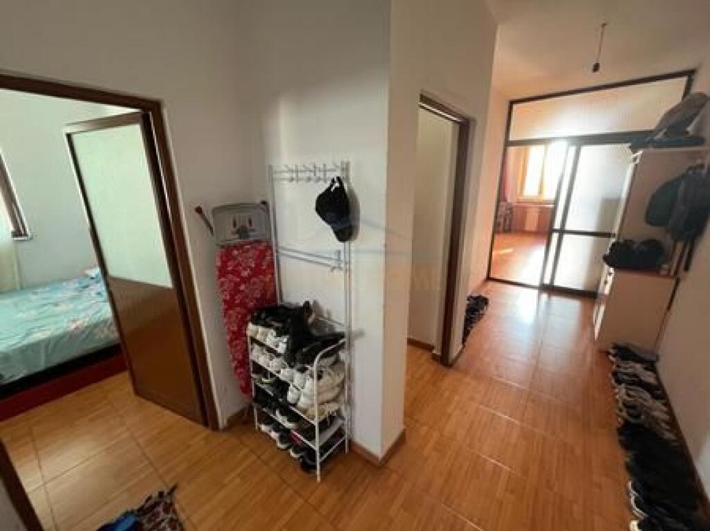Shitet, Apartament 2+1, Zogu i Zi, Tirane