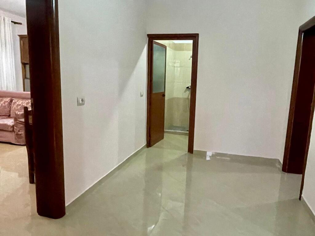 📣 AFFITTO Appartamento 2+1 con Parcheggio (Parte Villa) 📍 Vicino alla Rotonda di Sauk ✨