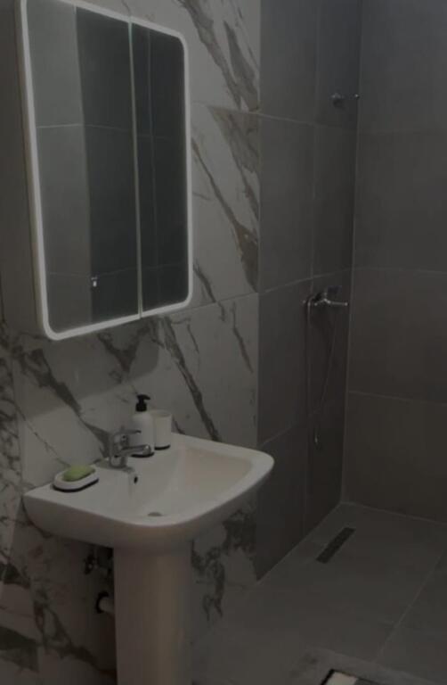 Apartment 2+1 for rent at Univers City