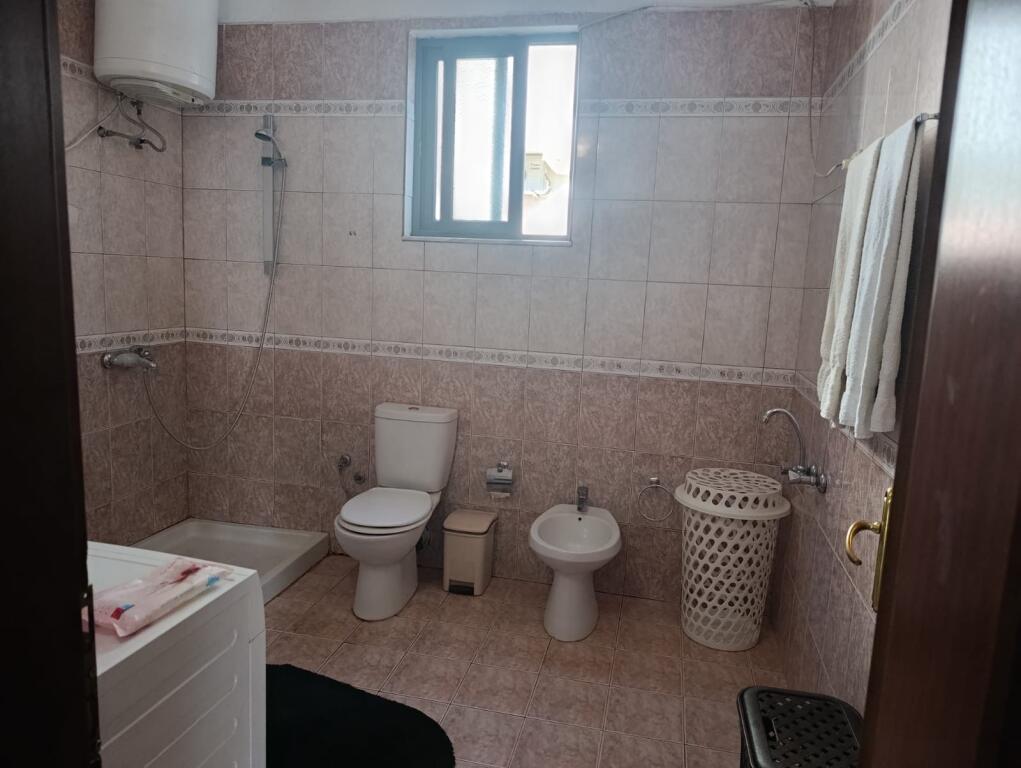 2+1,i mobiluar kat vile,te inxhinieria e ndertimit,500euro