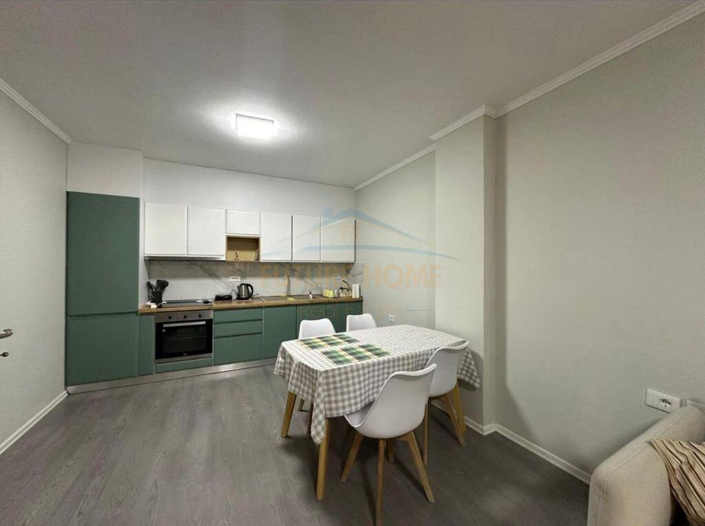 Rent, Apartment 1+1, 5 May Street, Tirana.