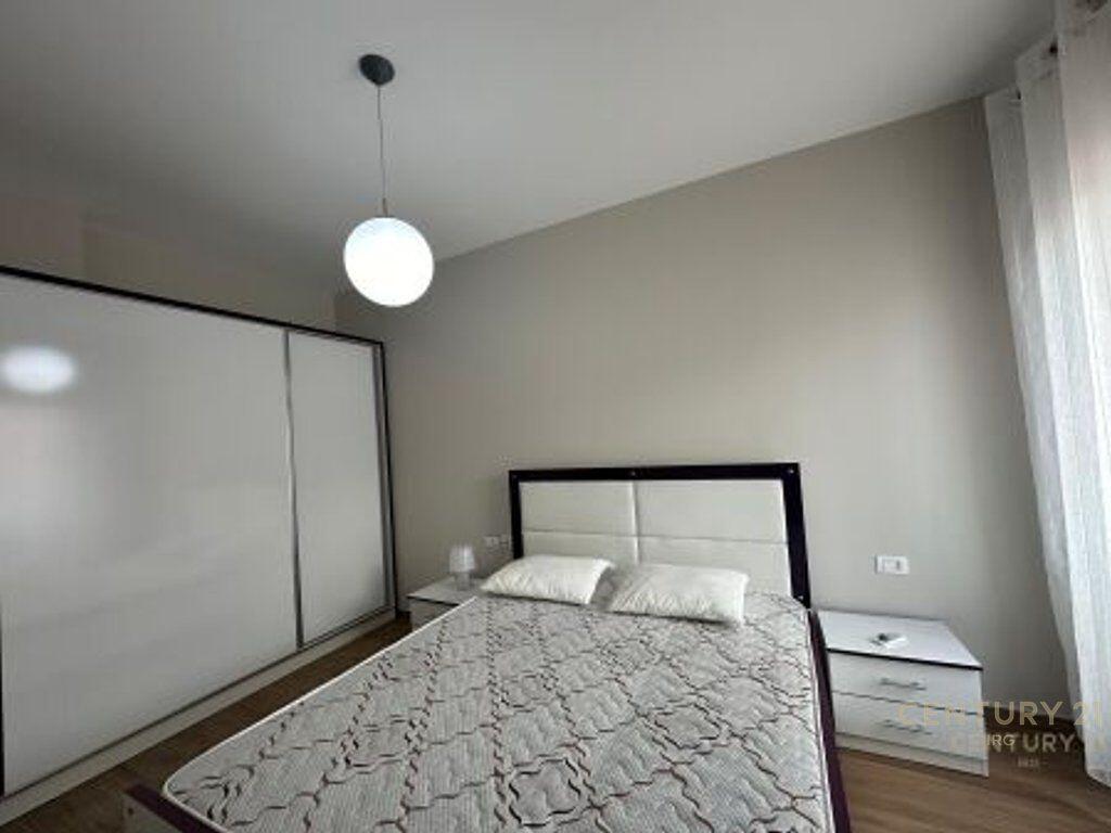 Apartament 1+1 per Qira tek Komplelsi Deliorgji!