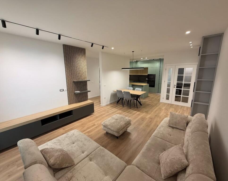 Luxury Apartment for Sale 2+1+1 - Aviation Field ✨Completely New - Premium Investment - Ready to Live! 📍Location: The most sought-after area of the Aviation Field, close to all main services 📐Total Area: 124 m2 Floor: 3 (New building, year of construction 2024) 💶265,000€