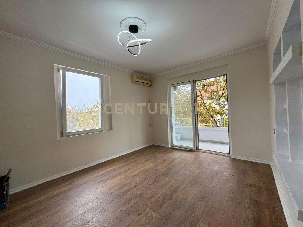 IN FRONT OF HARRY FULTZ, WE SELL 2+1 APARTMENT, MORTGAGE