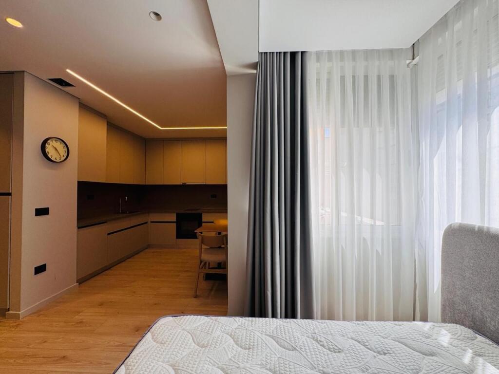 🏡 3 Studios for Airbnb rent near the Center
