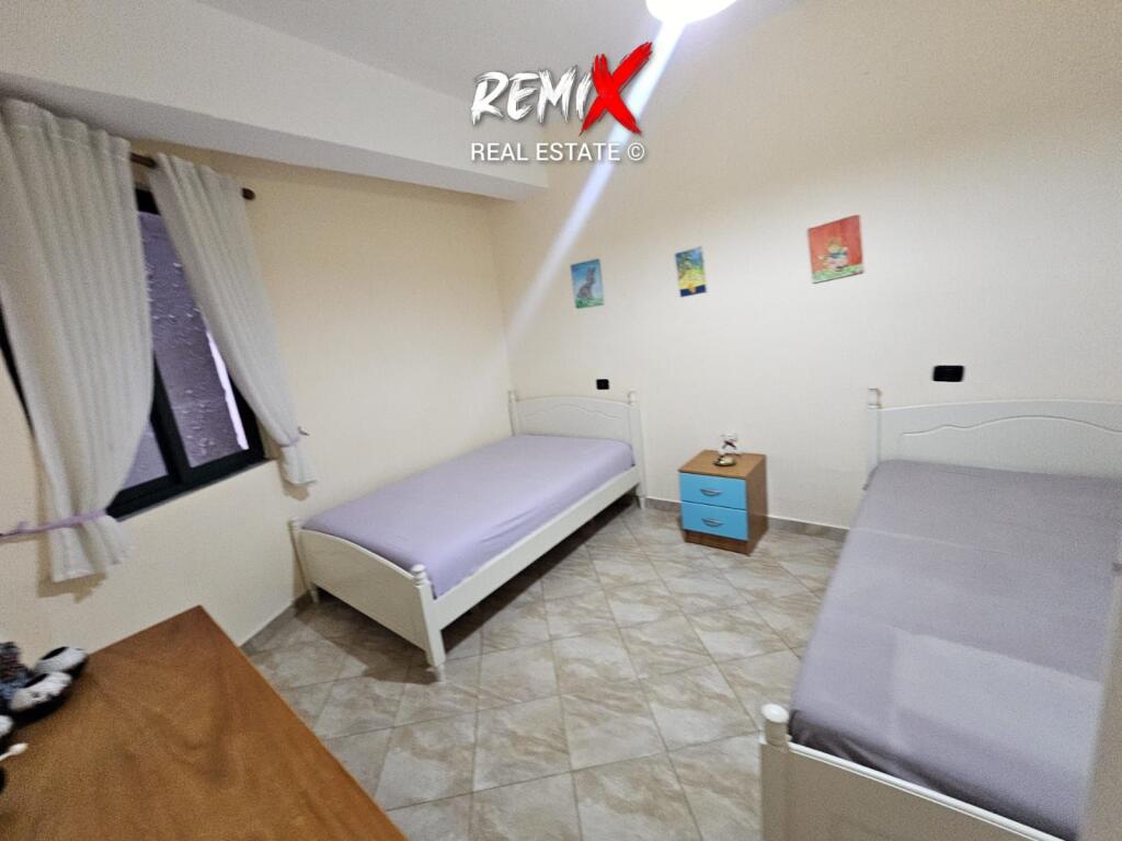 APARTAMENT 2+1+2 PER QERA PRANE KOPSHTIT 1 QERSHORI