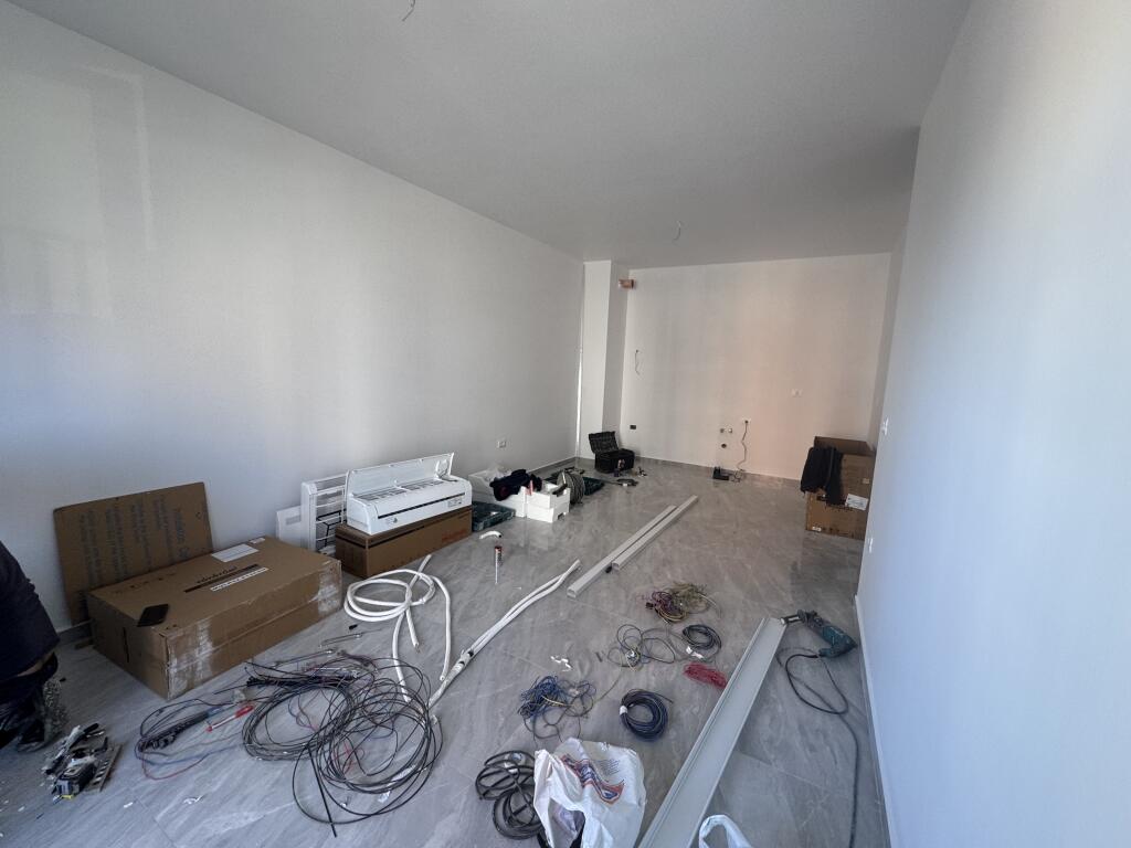Affitto appartamento 1+1 Vicino Villa L ad Astir  Piano 3, palazzo I 2025 con ascensore  Superficie 65 m2  Prezzo 350€