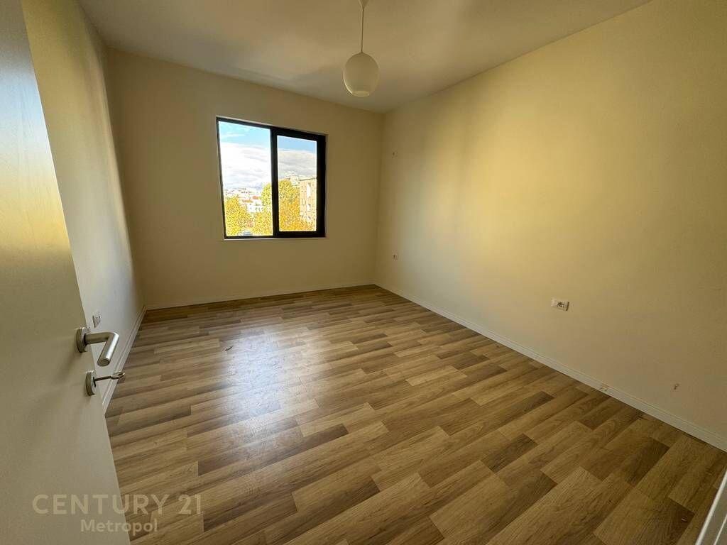 APARTAMENT 2+1 PER SHITJE, MINE PEZA!