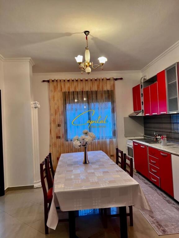 APARTAMENT ME QERA 2+1 SELITE 50.000 LEKE