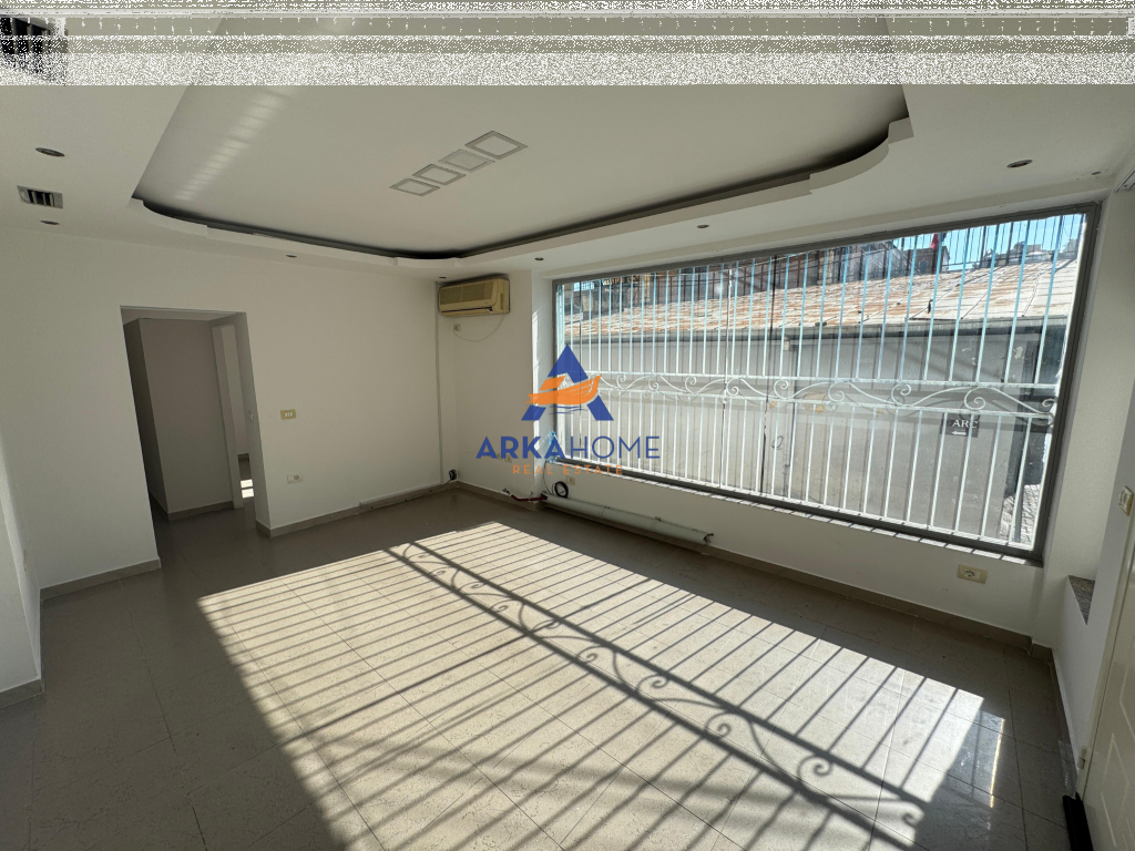 OFFICE FOR RENT 100M2 "MINE PEZA STREET" 800 EURO