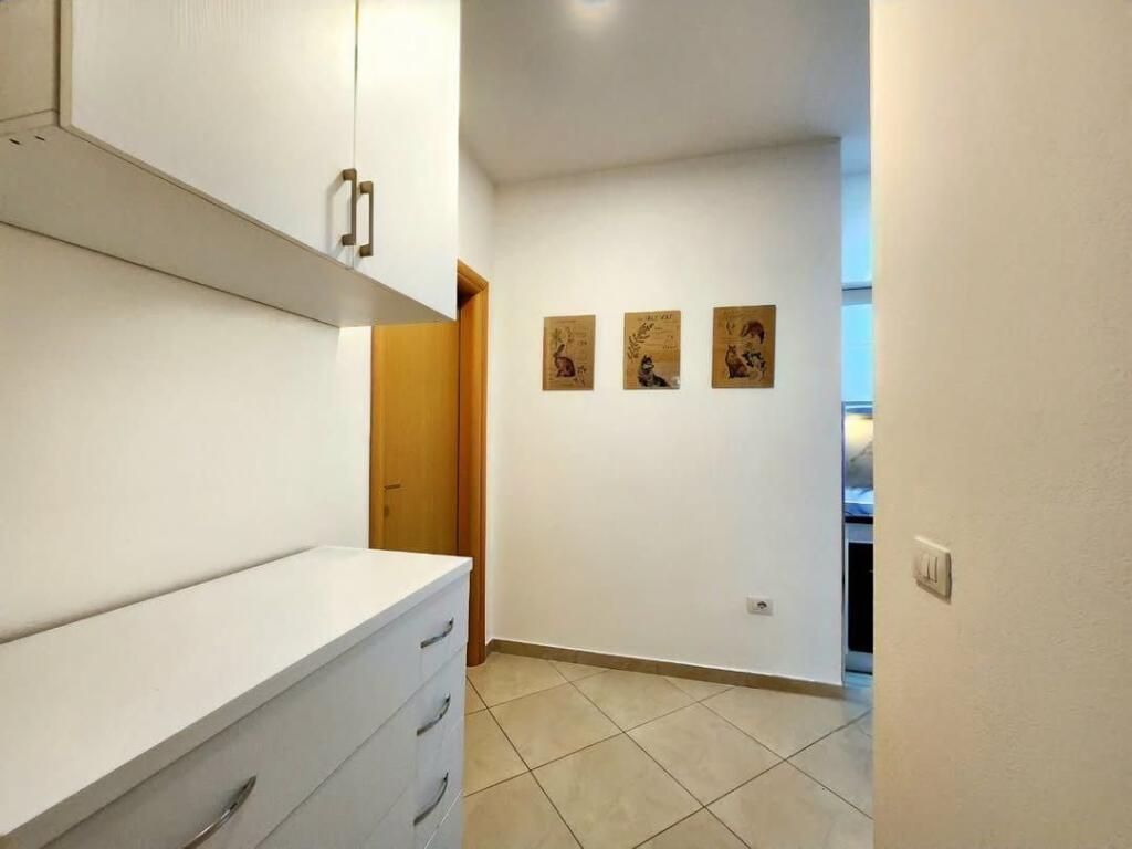 Shitet: Apartament 1+1 me Super Pamje Qyteti