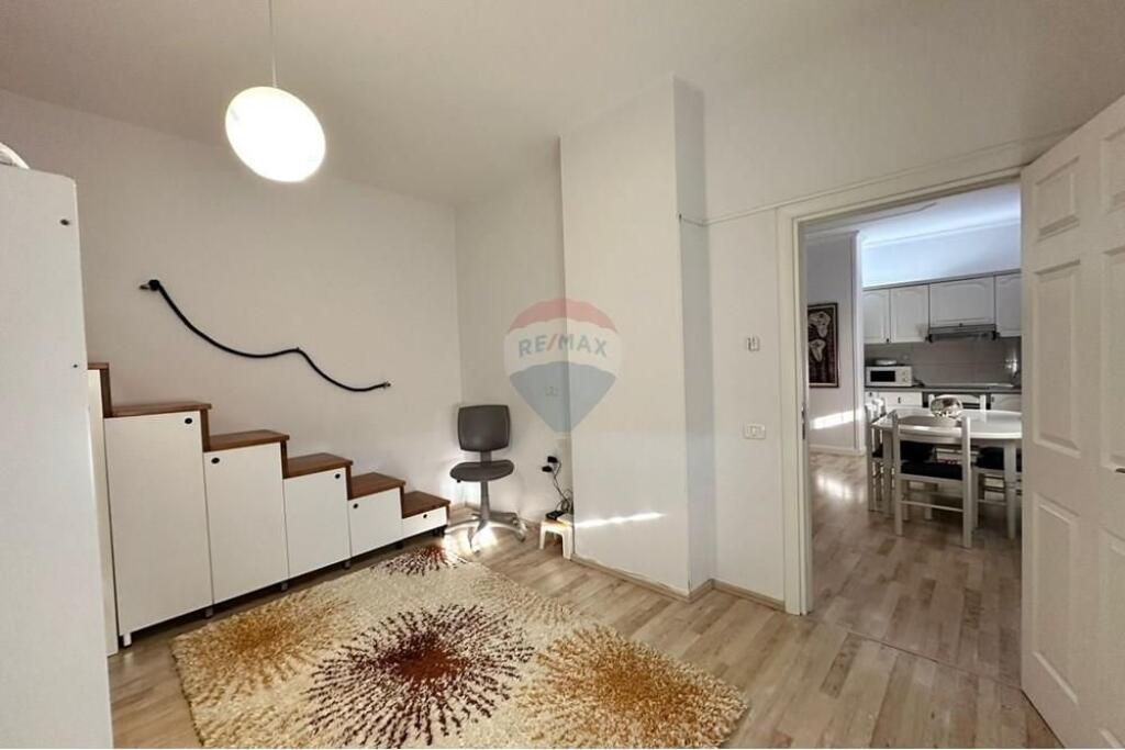 Apartament 2+1+2 me qera 21 Dhjetori