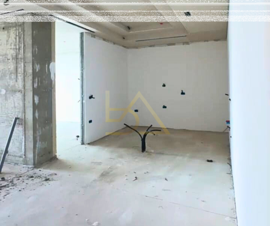 Shitet Apartament – Downtown, Tiranë
