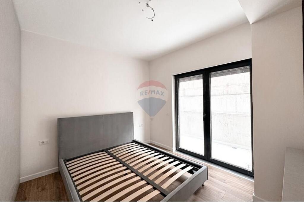 We sell apartment 3+1 +veranda Kodra e Diellit2