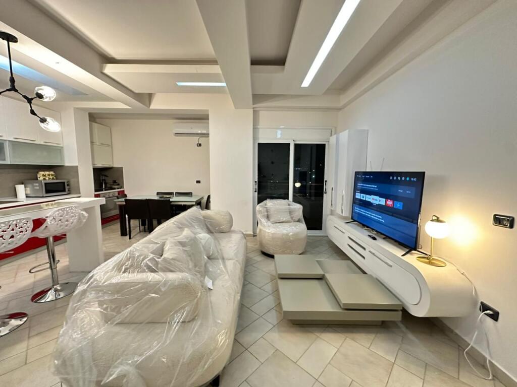 Long term apartment for rent Vlore