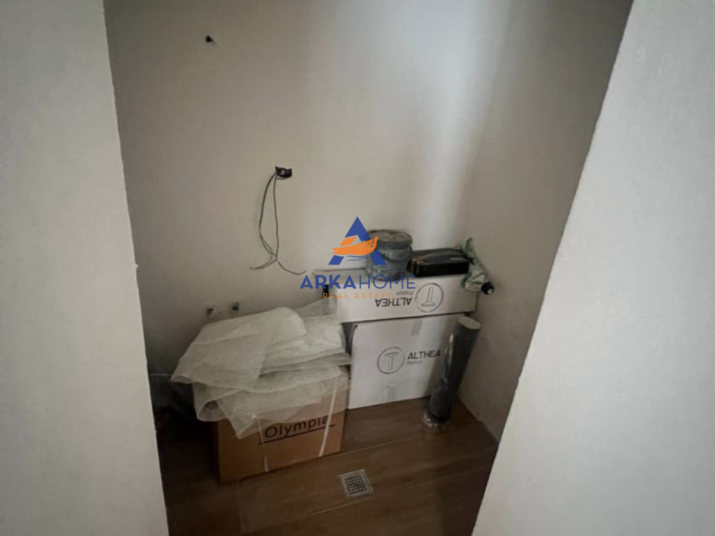 APARTMENT FOR RENT 1+1+BALCONY "KOSOVARËVE STREET" • 70M2 • BEDROOM • LIVING ROOM &amp; KITCHEN AREA • BATHROOM • BALCONY • 8th FLOOR • WITH ELEVATOR • QUIET RESIDENTIAL AREA • NEW FURNITURE • PRICE: 1,000 EURO • KOSOVARËVE STREET • CONTACT:  J24