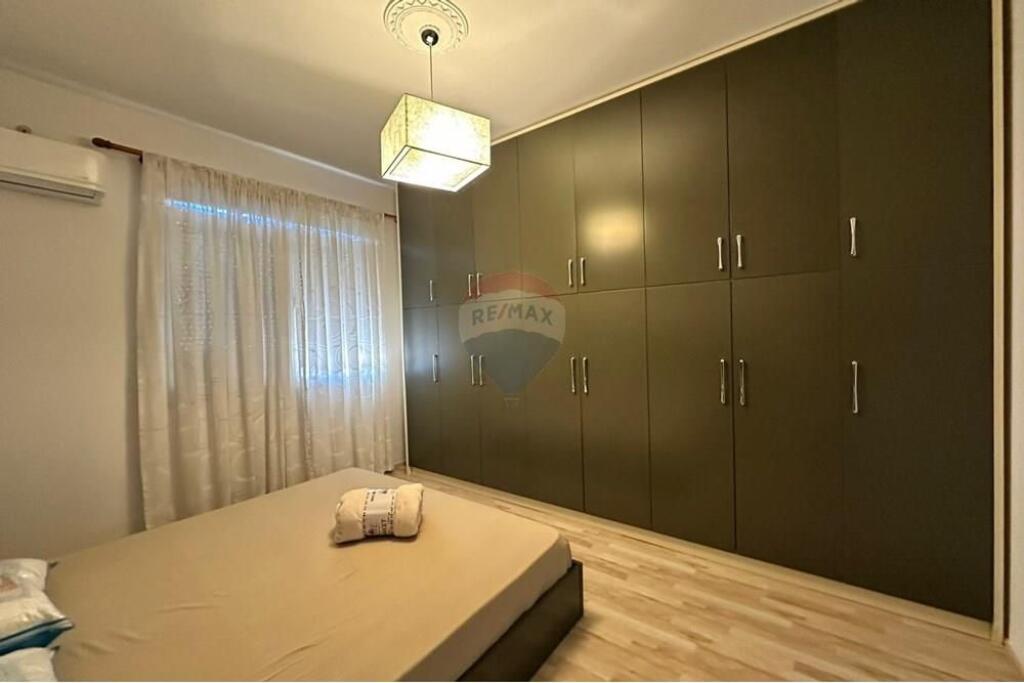 Apartament 2+1+2 me qera 21 Dhjetori